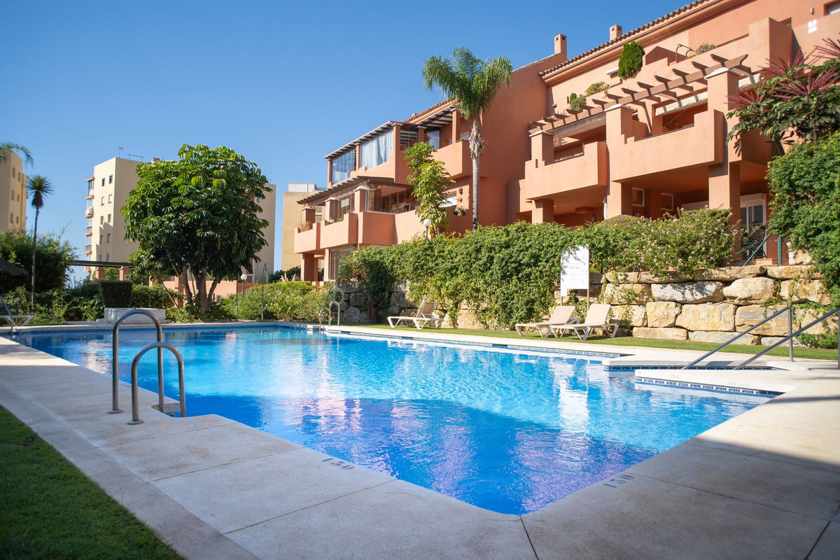 Appartement te koop in Estepona | 2 slaapkamers H5490562