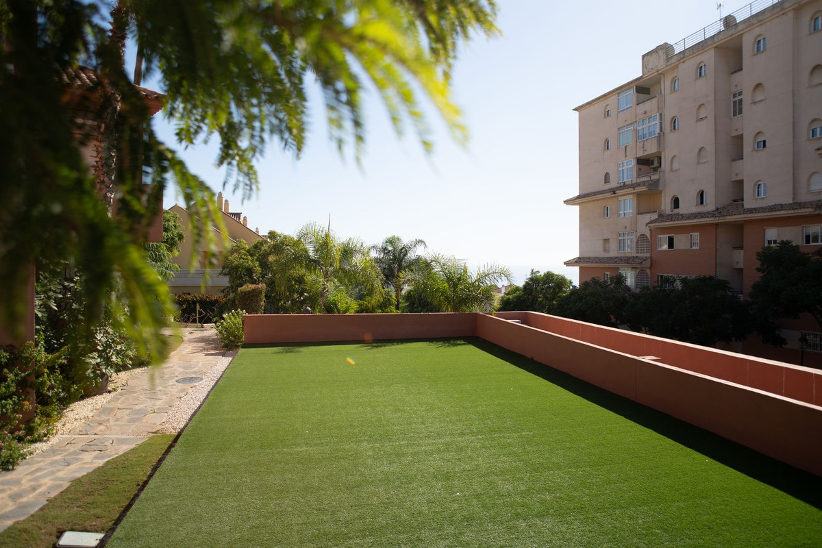 Appartement te koop in Estepona | 2 slaapkamers H5490562