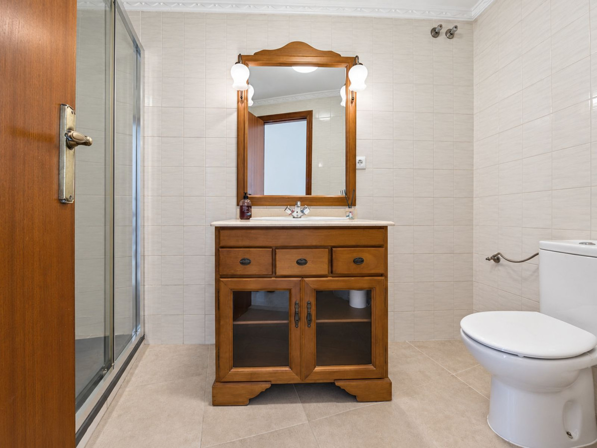 Appartement te koop in Estepona | 3 slaapkamers H5491204