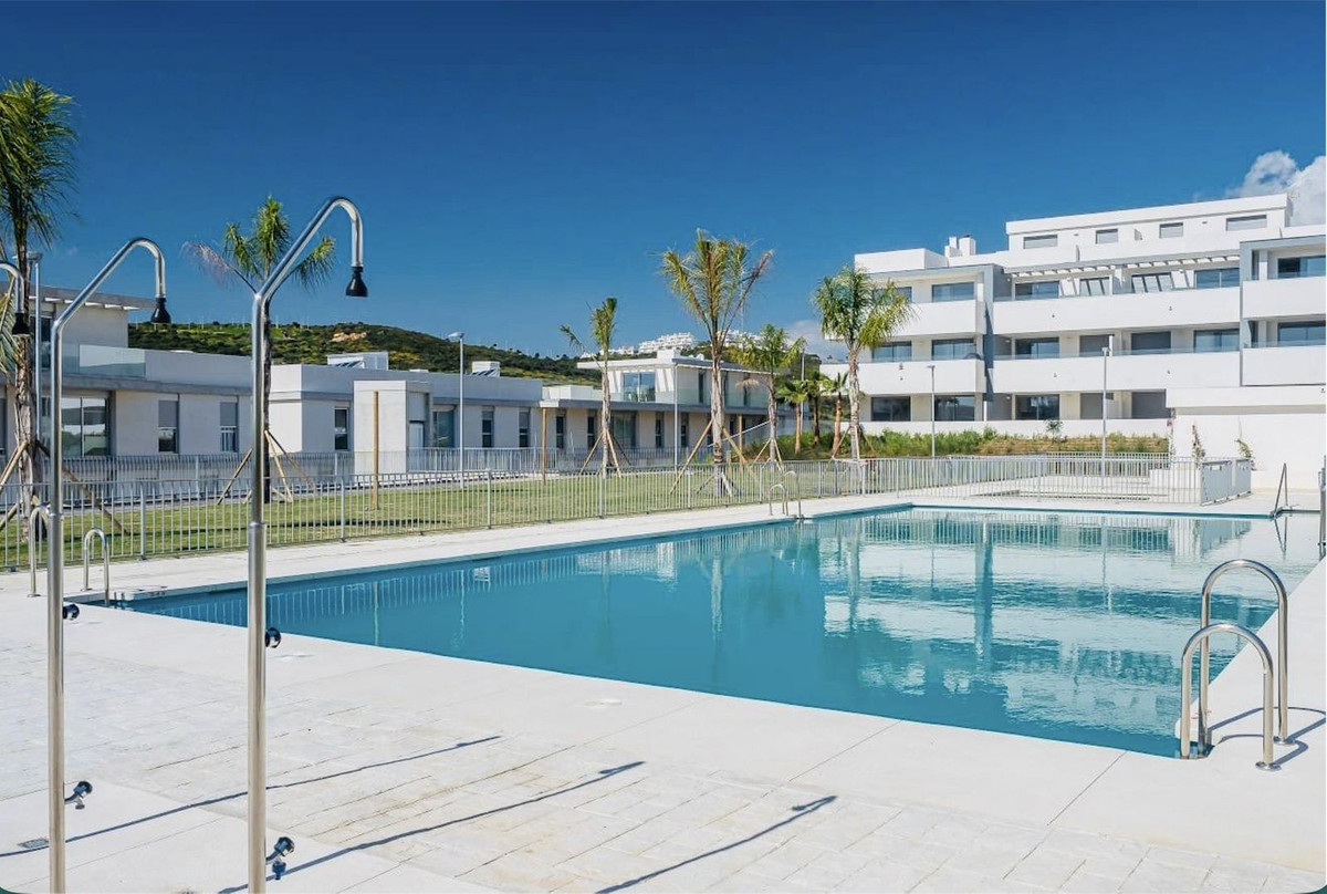 Appartement te koop in Estepona | 3 slaapkamers H5491930