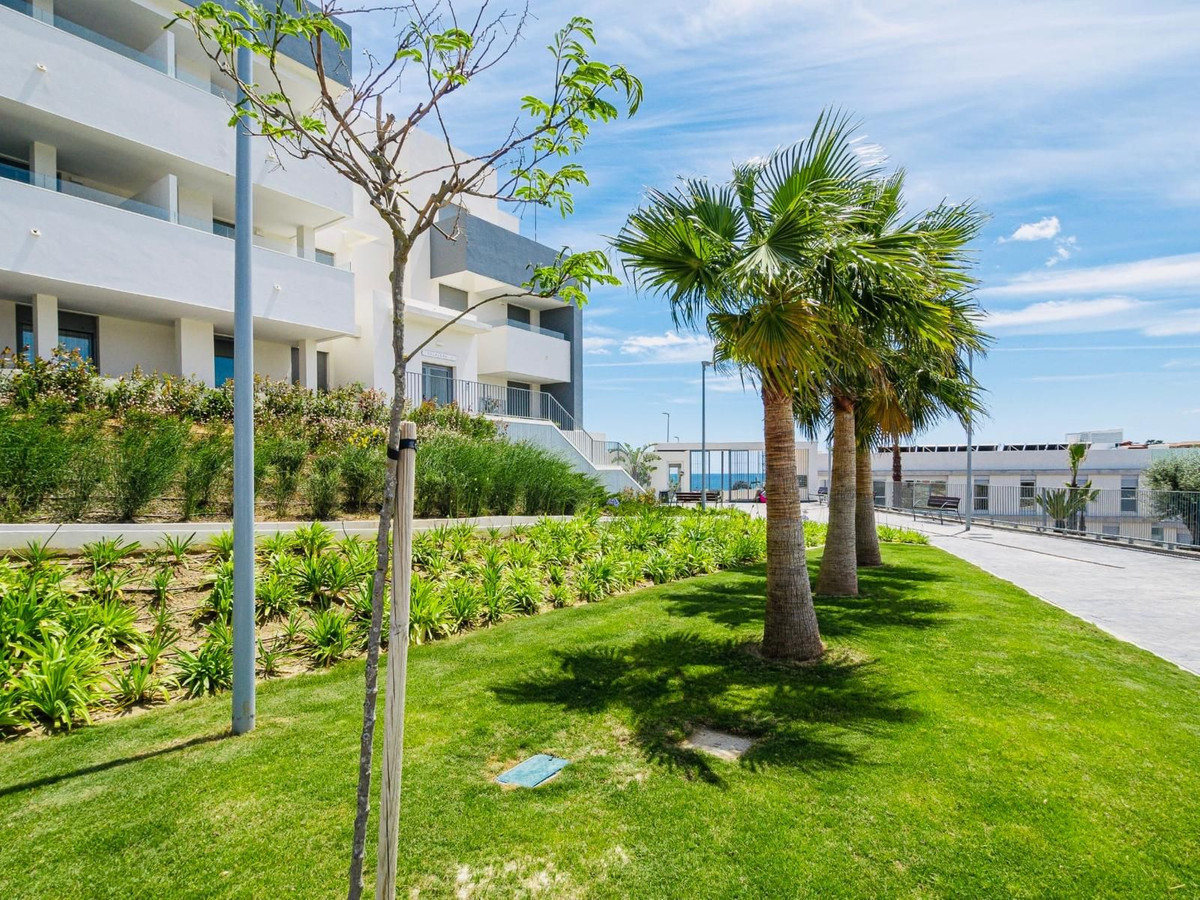 Appartement te koop in Estepona | 3 slaapkamers H5491930