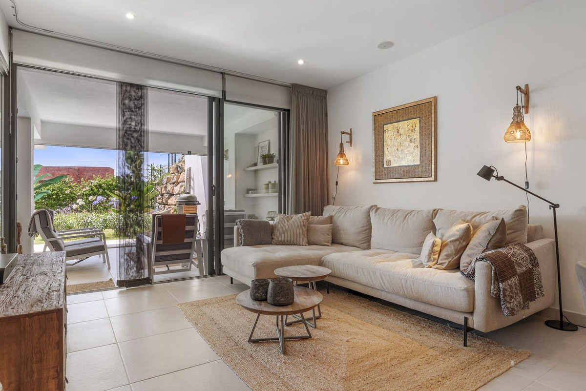 Appartement te koop in Estepona | 2 slaapkamers H5492290