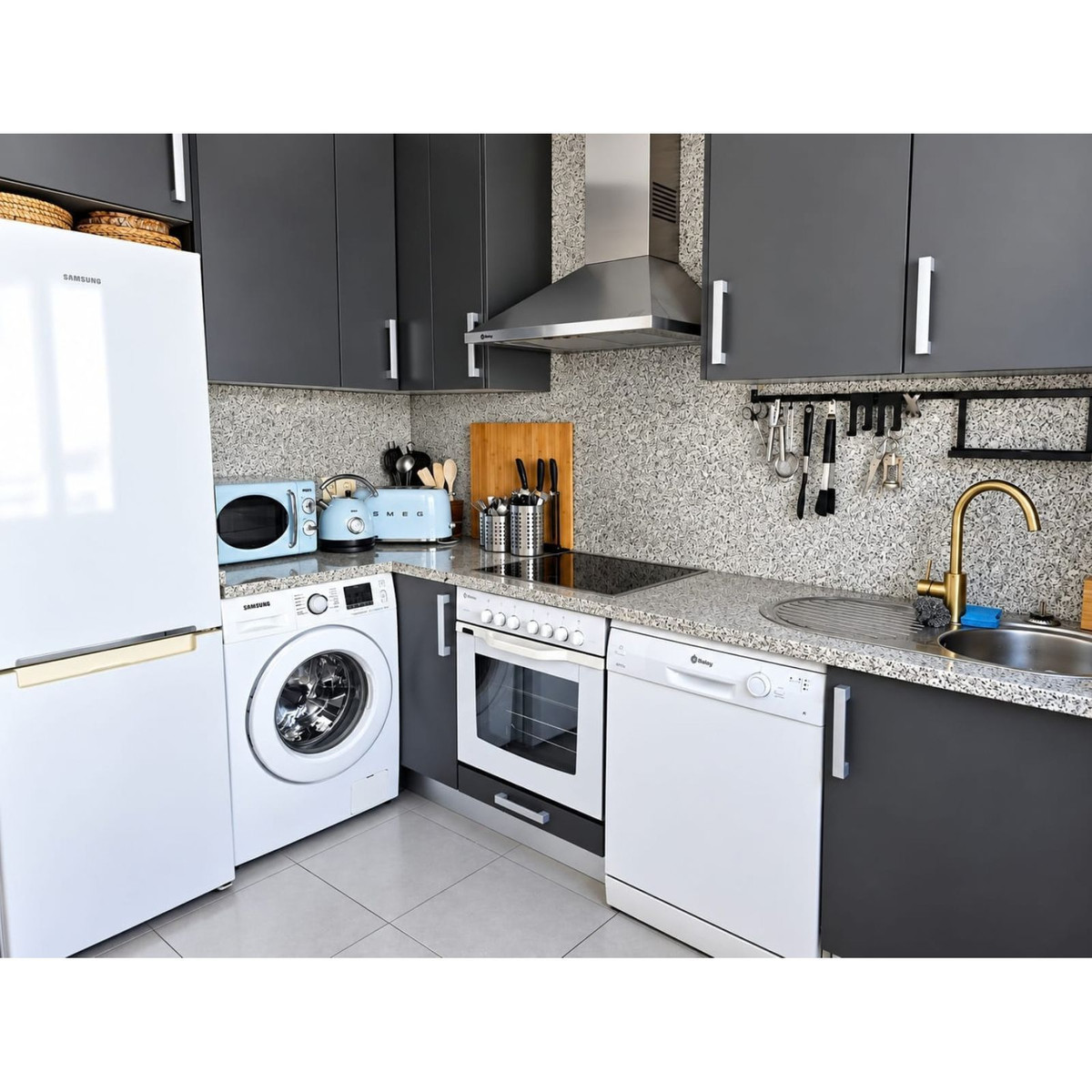 Huis te koop in Estepona | 2 slaapkamers H5494147