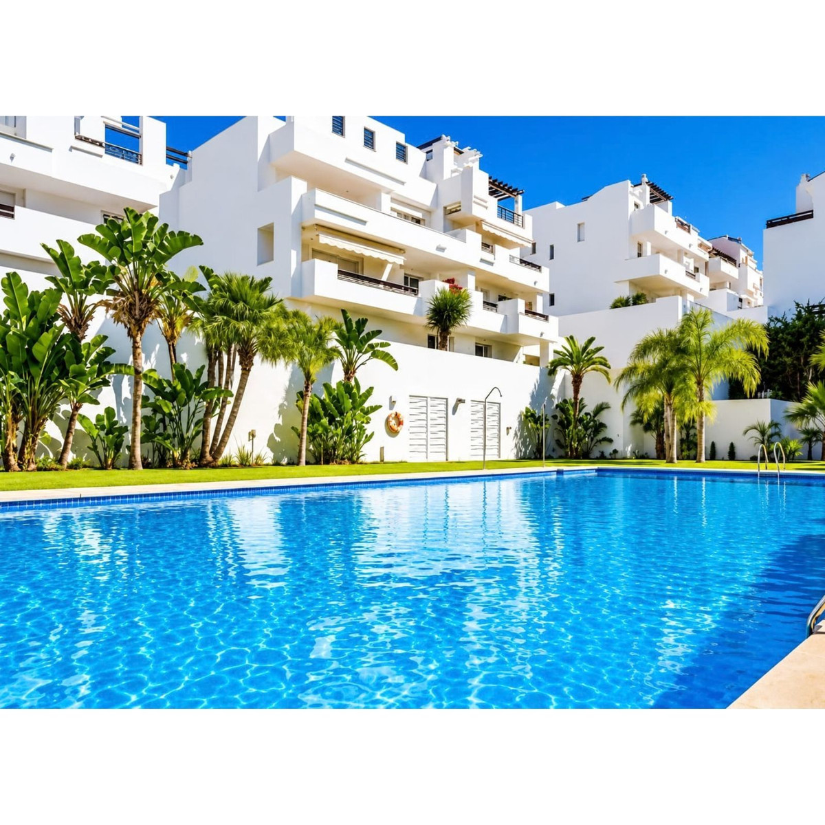 Huis te koop in Estepona | 2 slaapkamers H5494147