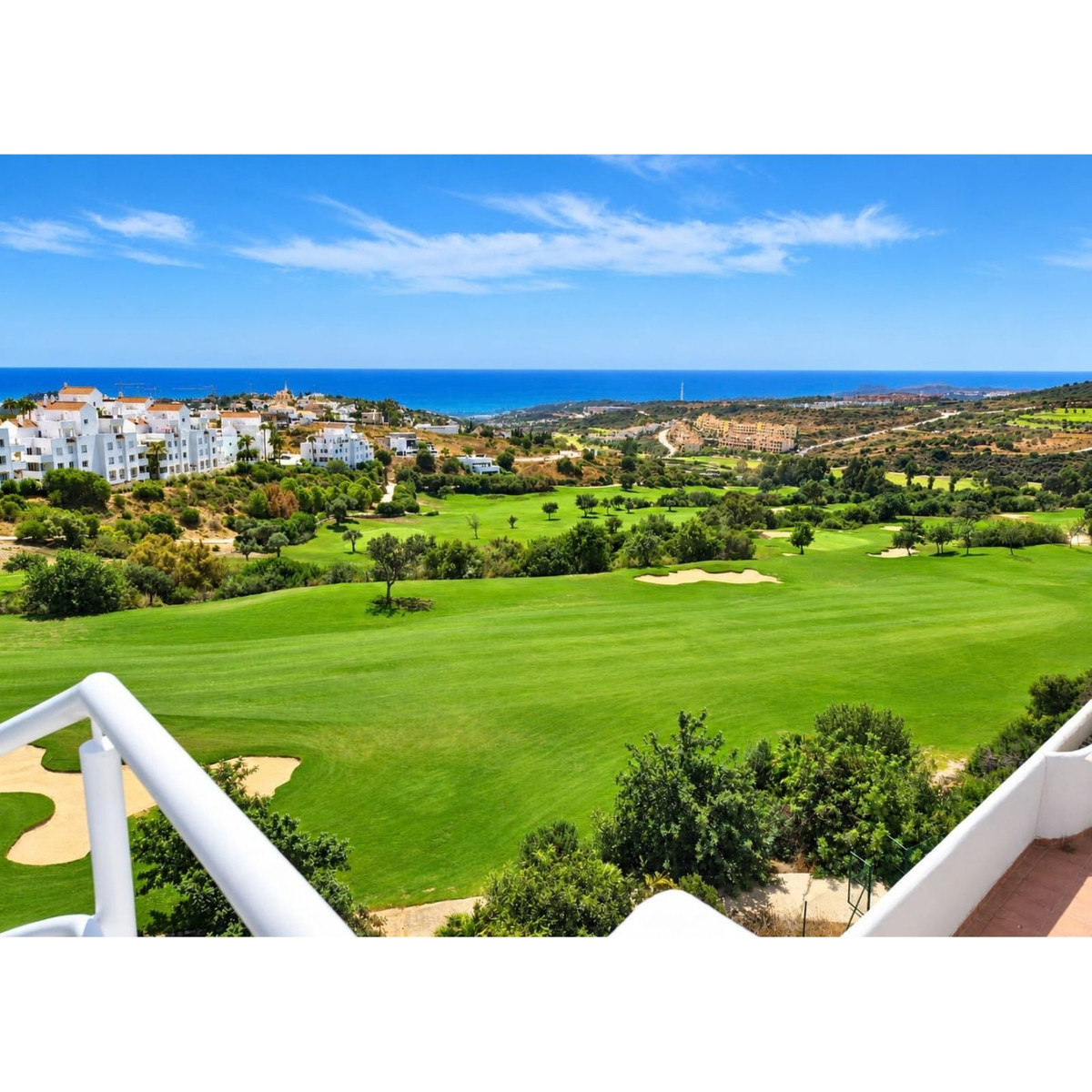Huis te koop in Estepona | 2 slaapkamers H5494147