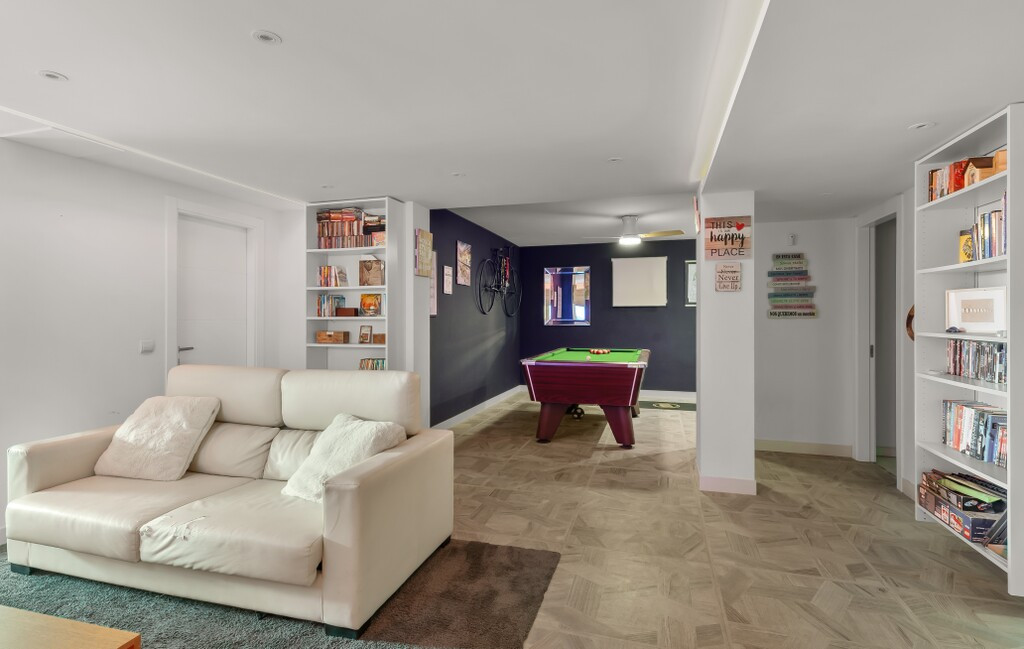 Huis te koop in Estepona | 4 slaapkamers H5494903