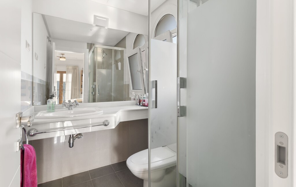 Huis te koop in Estepona | 4 slaapkamers H5494903