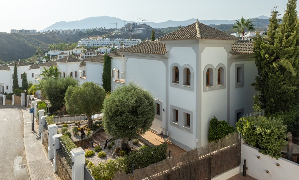 Huis te koop in Estepona | 4 slaapkamers H5494903