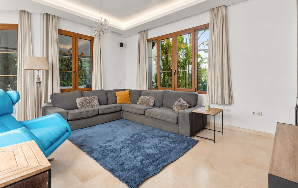 Huis te koop in Estepona | 4 slaapkamers H5494903