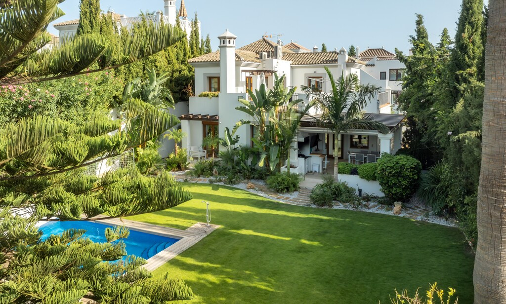 Huis te koop in Estepona | 4 slaapkamers H5494903