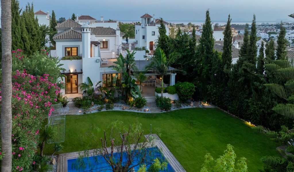 Huis te koop in Estepona | 4 slaapkamers H5494903