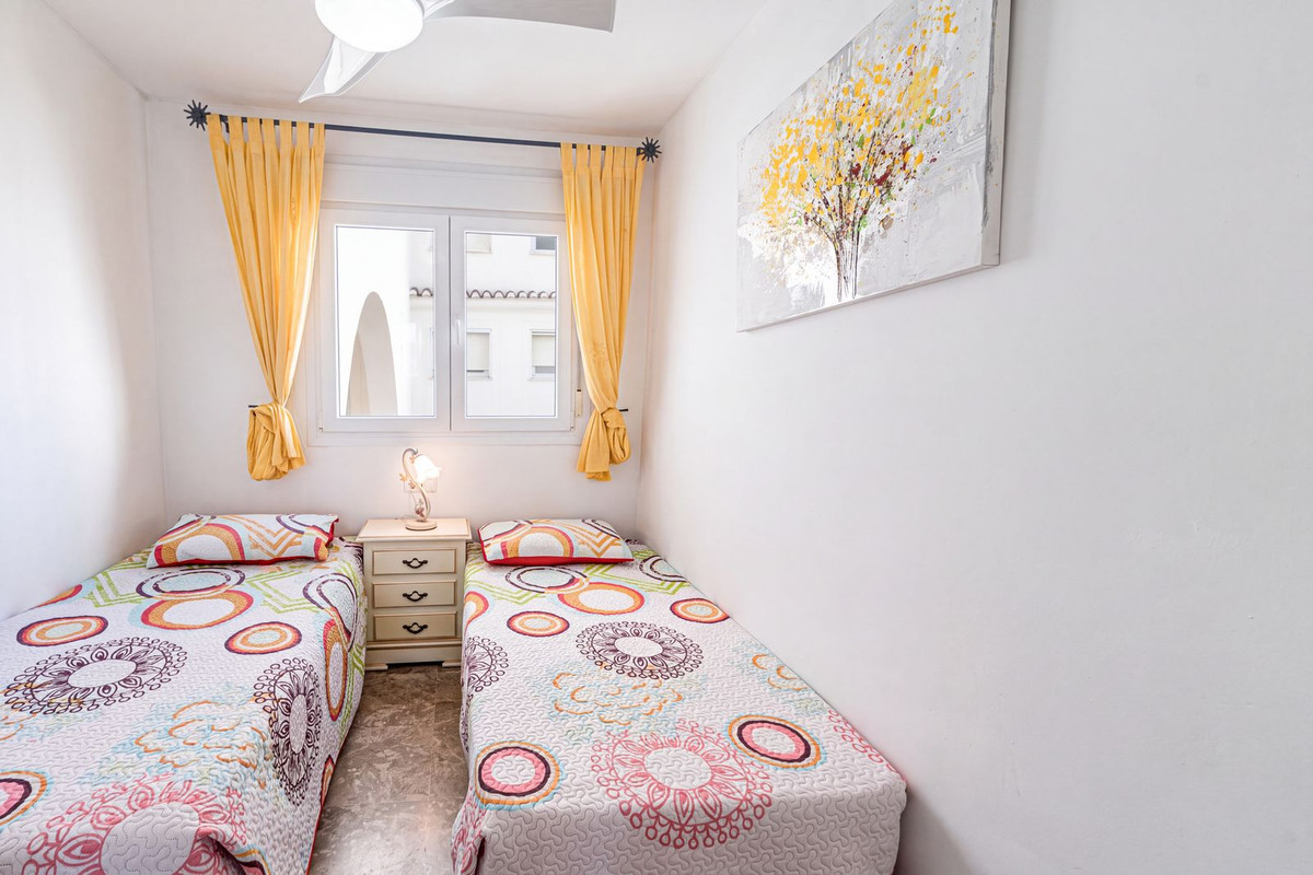 Appartement te koop in Estepona | 3 slaapkamers H5494942