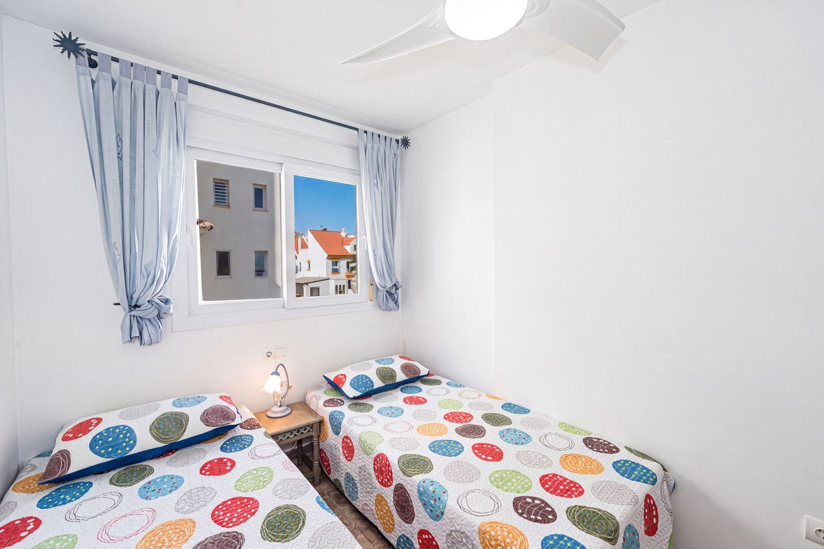 Appartement te koop in Estepona | 3 slaapkamers H5494942