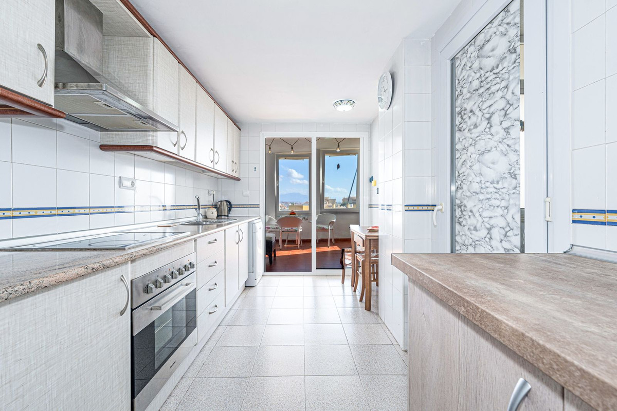 Appartement te koop in Estepona | 3 slaapkamers H5494942
