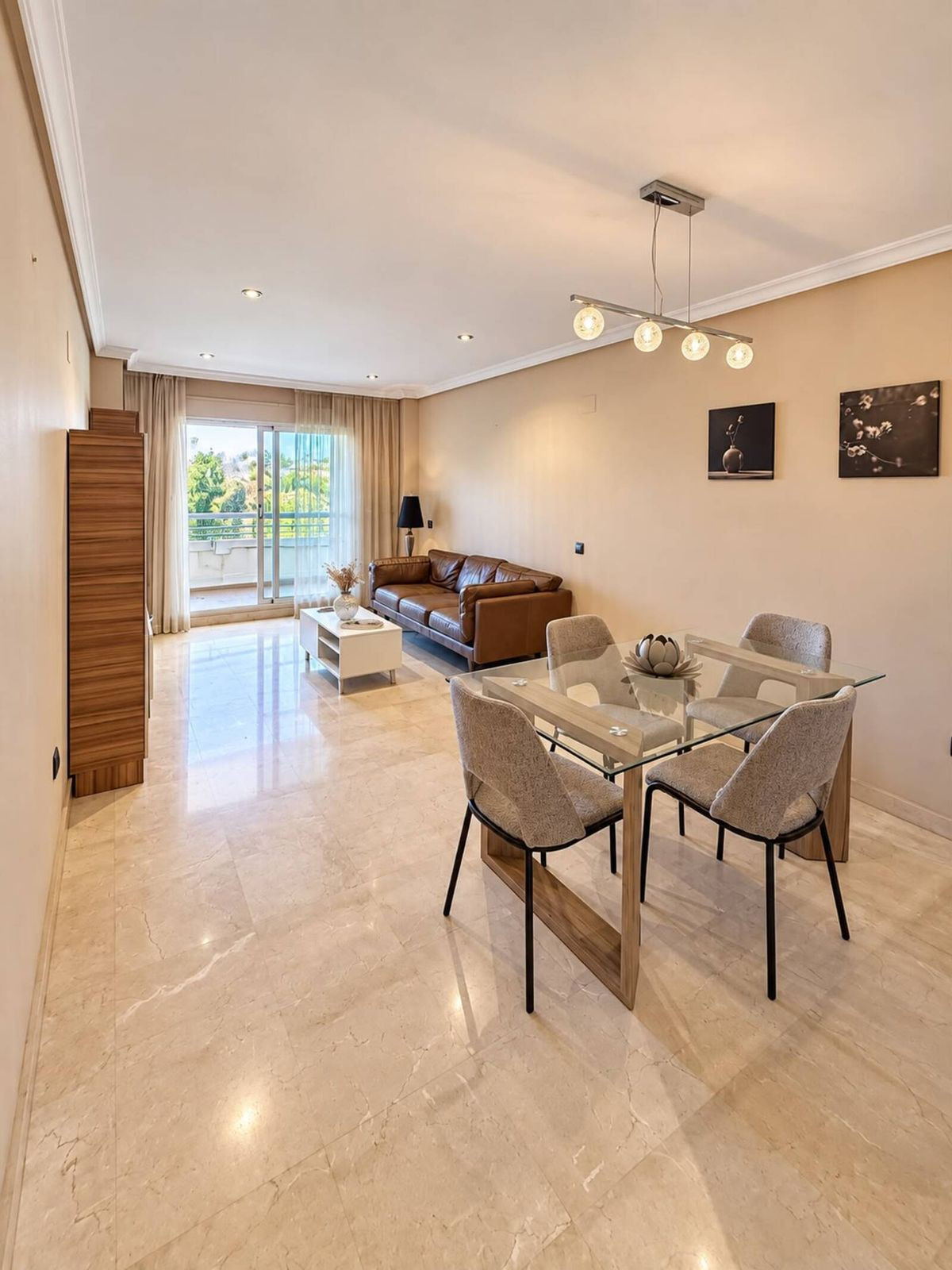 Appartement te koop in Estepona | 3 slaapkamers H5495101