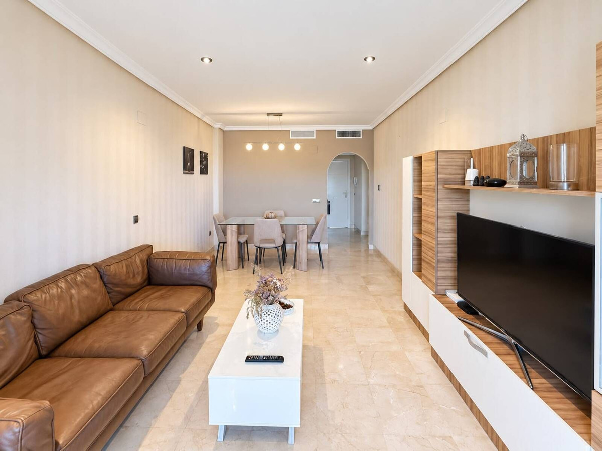 Appartement te koop in Estepona | 3 slaapkamers H5495101