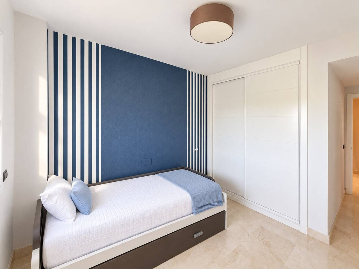 Appartement te koop in Estepona | 3 slaapkamers H5495101