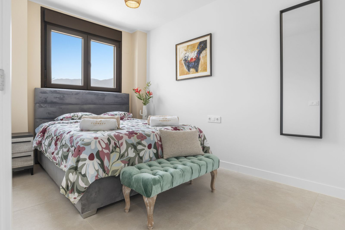 Penthouse te koop in Estepona | 3 slaapkamers H5495221