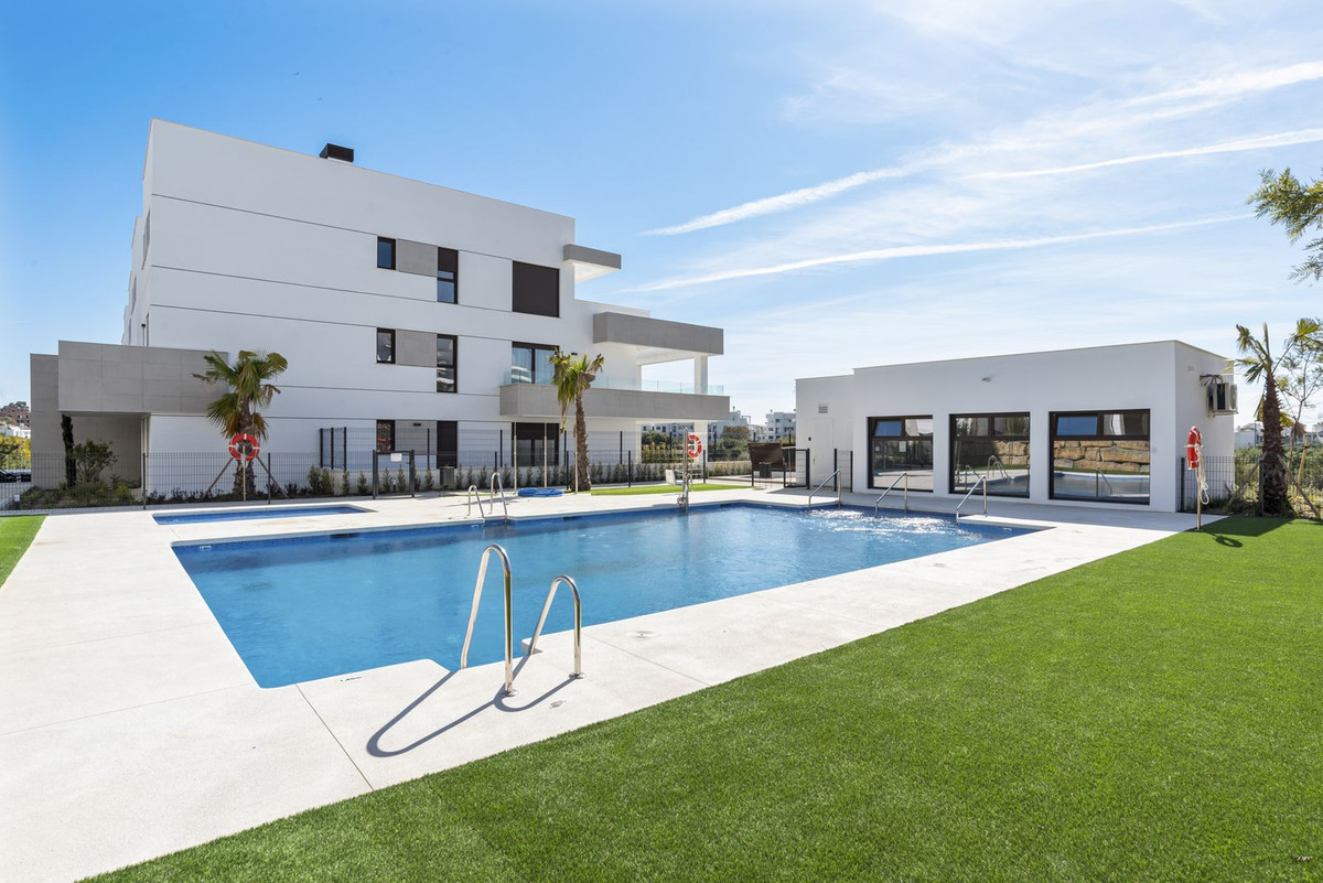 Penthouse te koop in Estepona | 3 slaapkamers H5495221