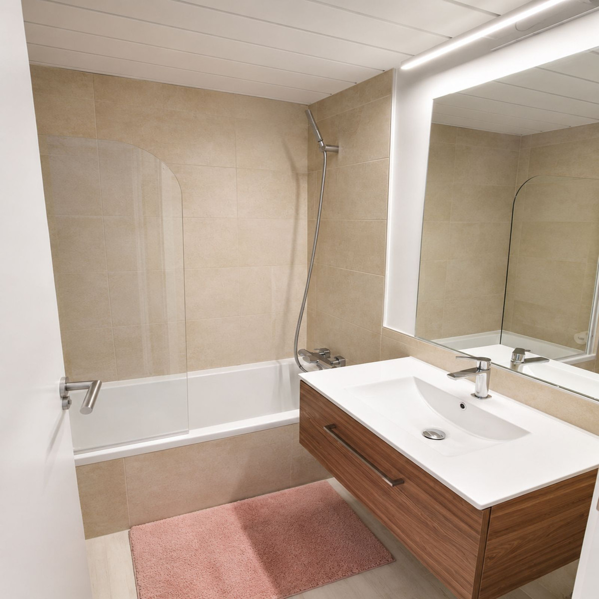 Appartement te koop in Estepona | 3 slaapkamers H5495266