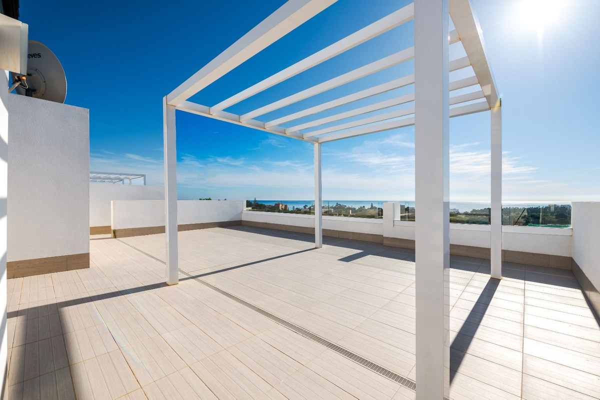 Appartement te koop in Estepona | 3 slaapkamers H5495266
