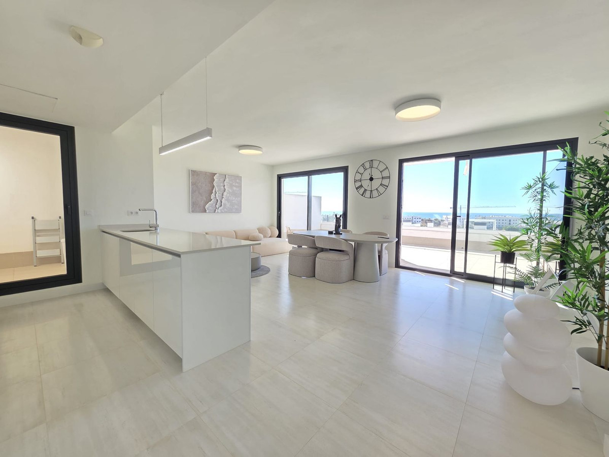 Appartement te koop in Estepona | 3 slaapkamers H5495266