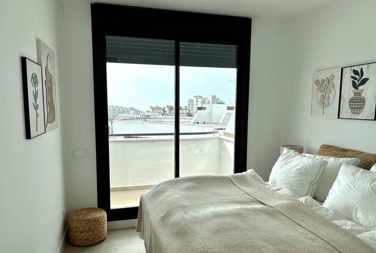 Appartement te koop in Estepona | 3 slaapkamers H5495380
