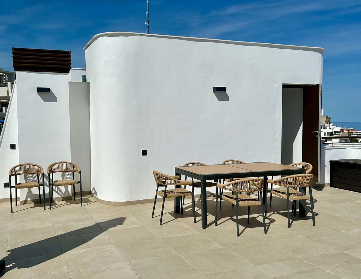 Appartement te koop in Estepona | 3 slaapkamers H5495380