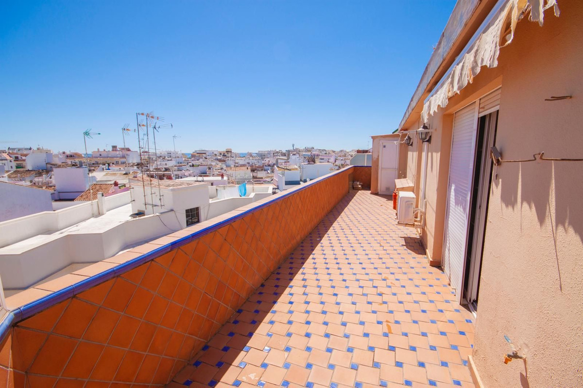 Penthouse te koop in Estepona | 4 slaapkamers H5495389