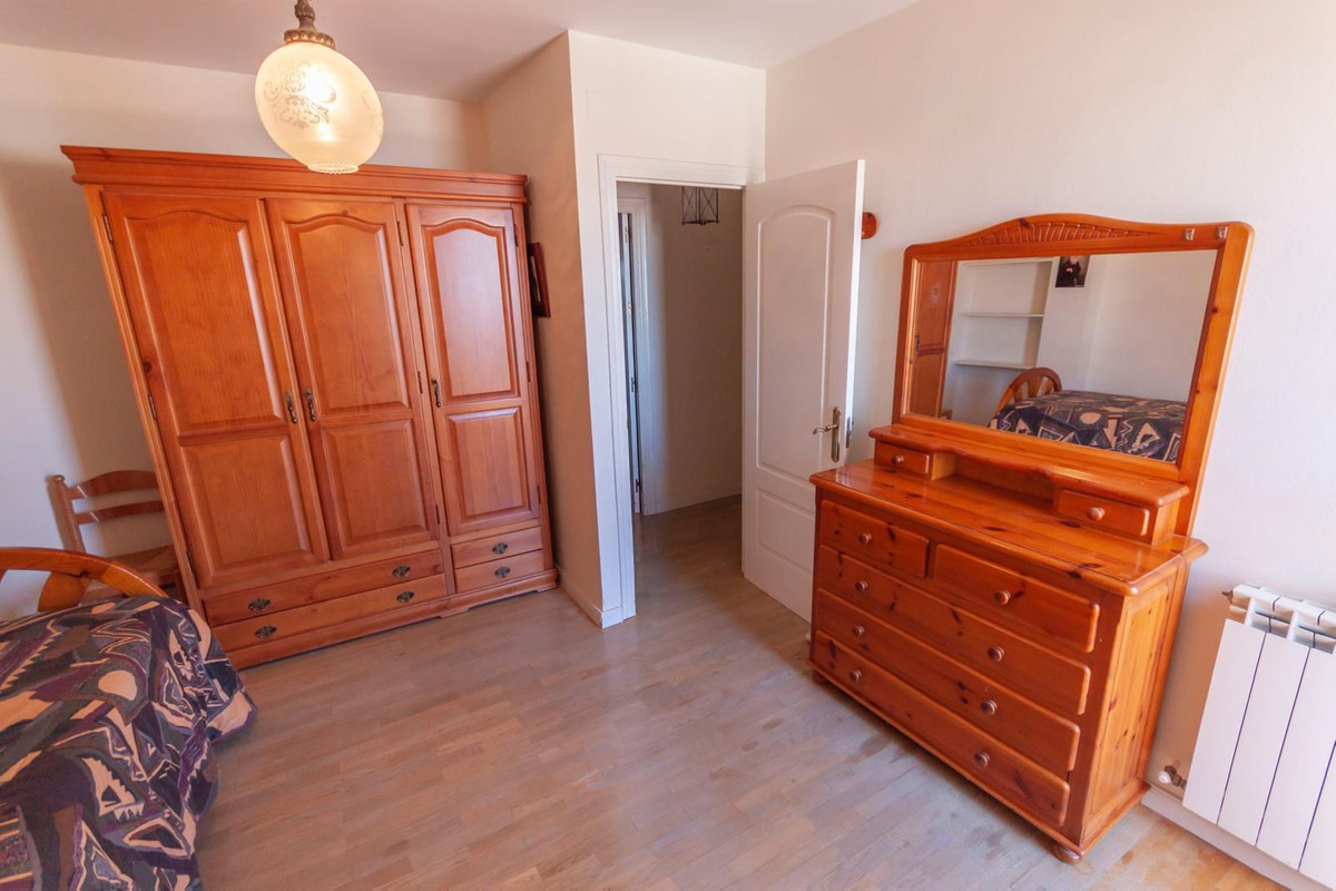 Penthouse te koop in Estepona | 4 slaapkamers H5495389