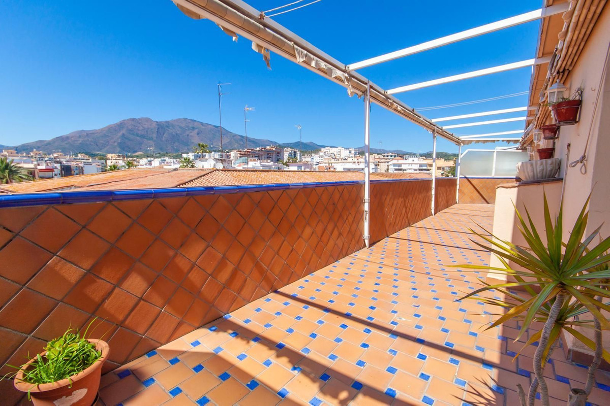 Penthouse te koop in Estepona | 4 slaapkamers H5495389