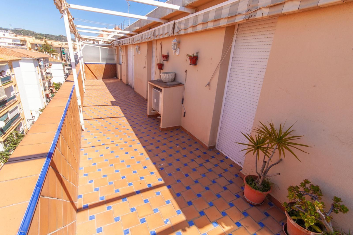 Penthouse te koop in Estepona | 4 slaapkamers H5495389