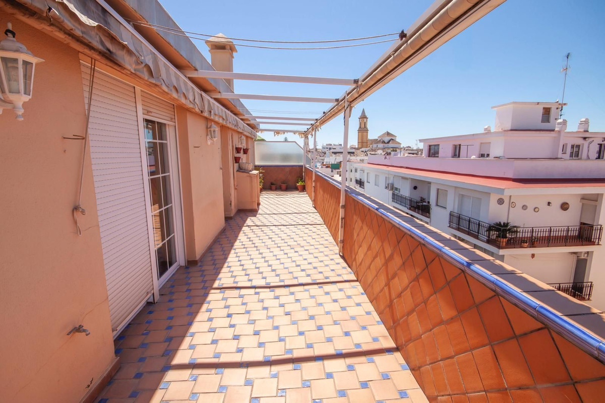 Penthouse te koop in Estepona | 4 slaapkamers H5495389