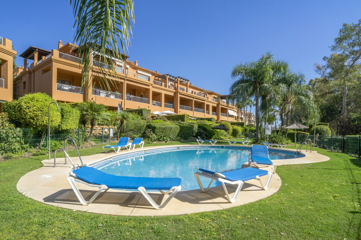 Appartement te koop in Estepona | 2 slaapkamers H5495749
