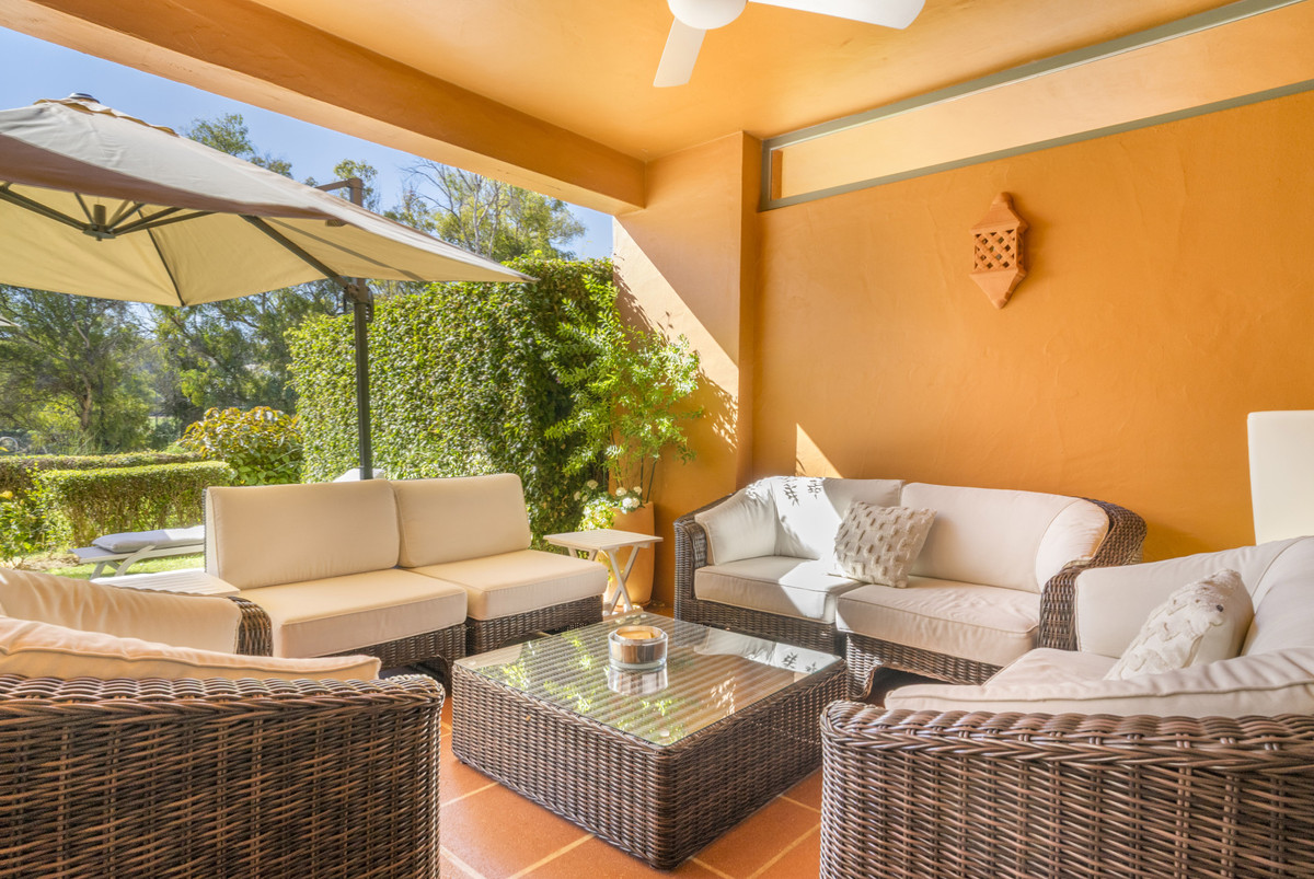 Appartement te koop in Estepona | 2 slaapkamers H5495749