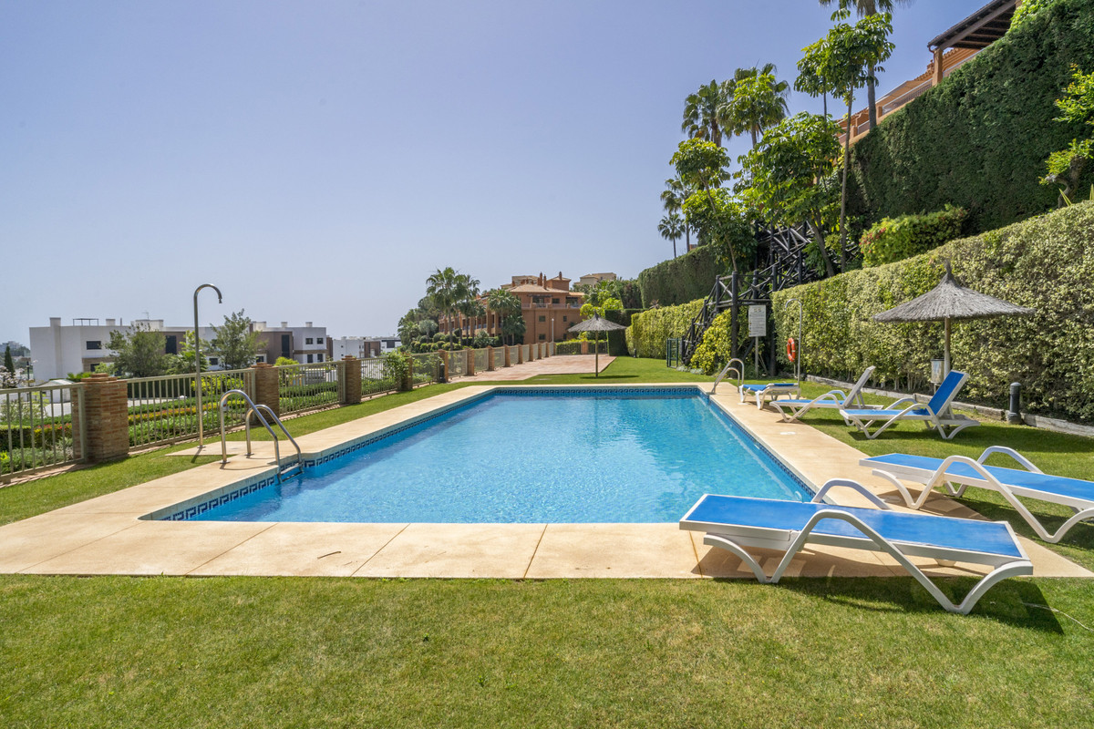 Appartement te koop in Estepona | 2 slaapkamers H5495749
