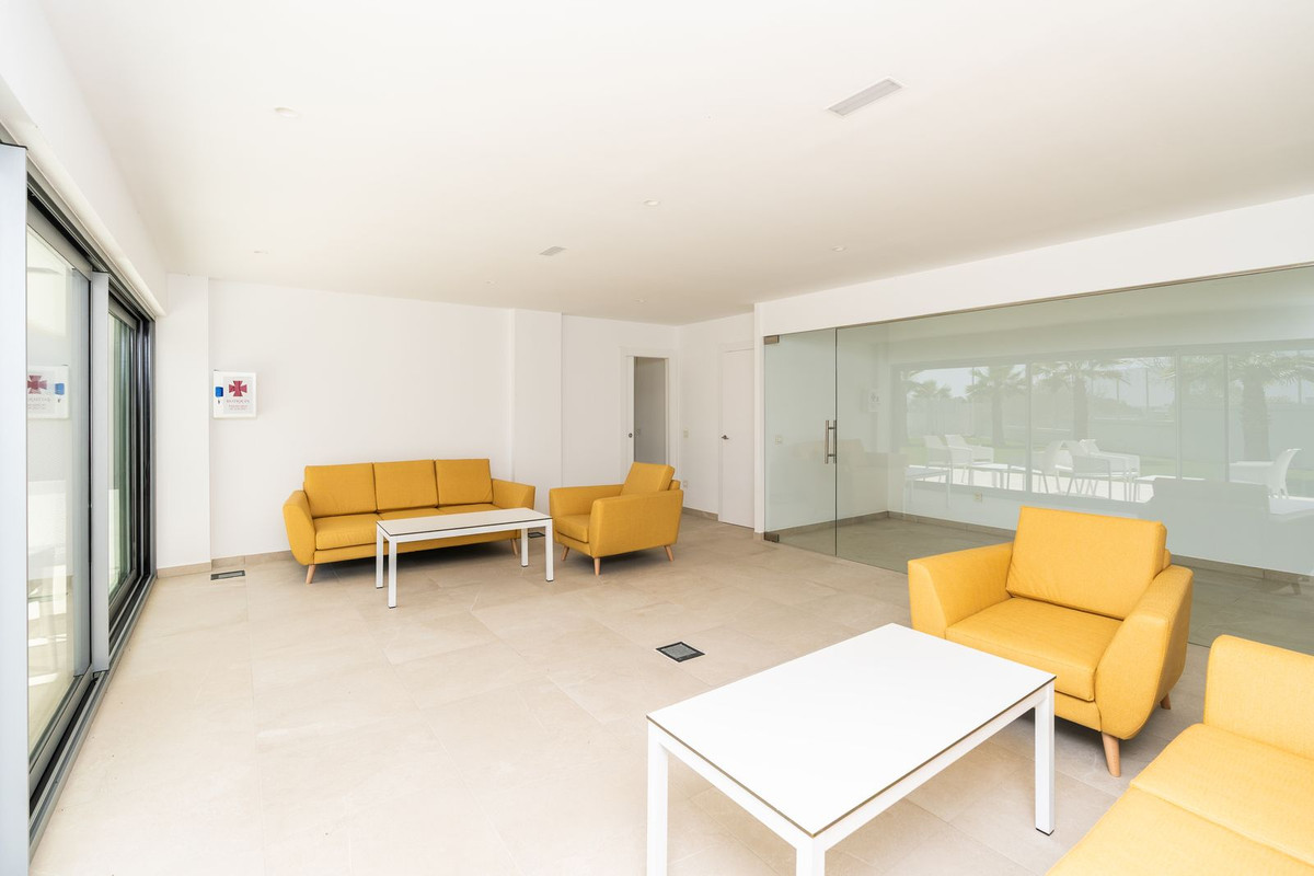 Appartement te koop in Estepona | 2 slaapkamers H5495803