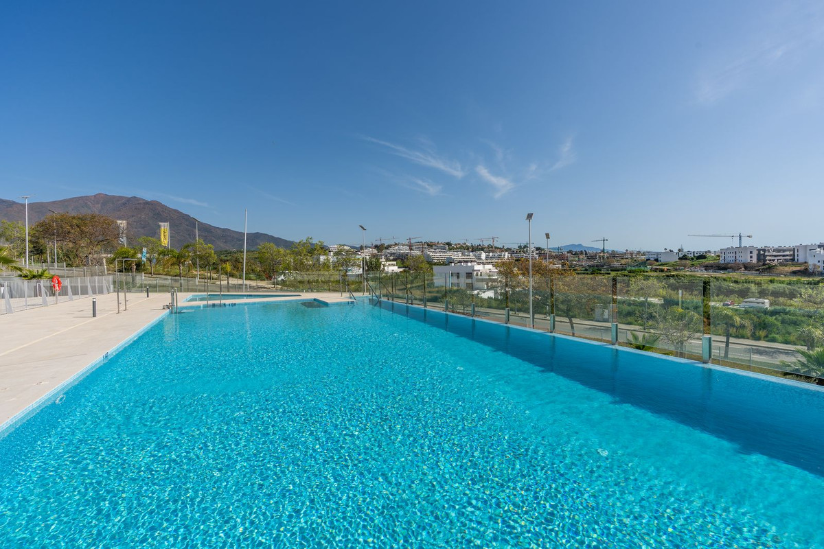 Appartement te koop in Estepona | 2 slaapkamers H5495803
