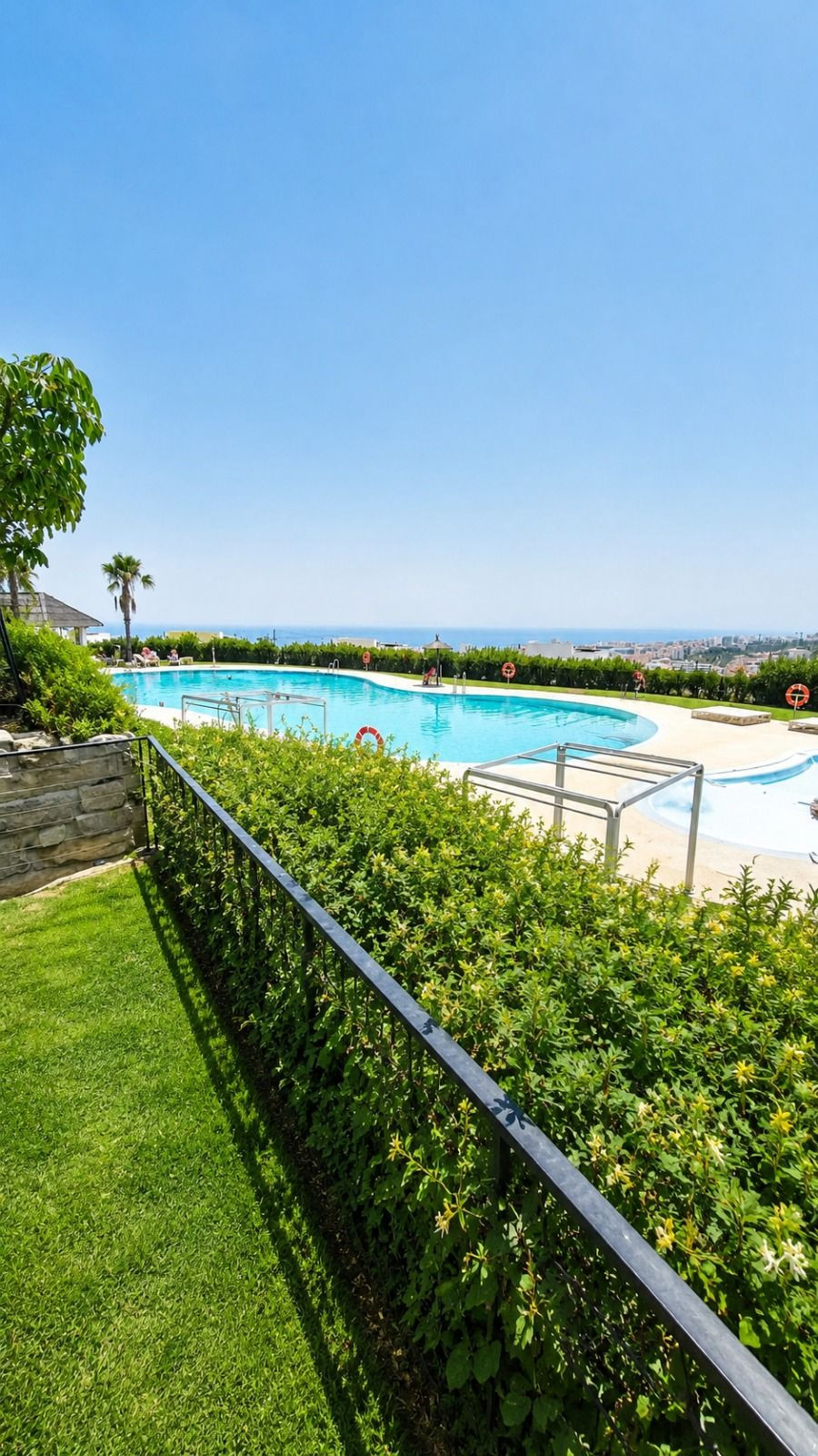 Appartement te koop in Estepona | 2 slaapkamers H5496223