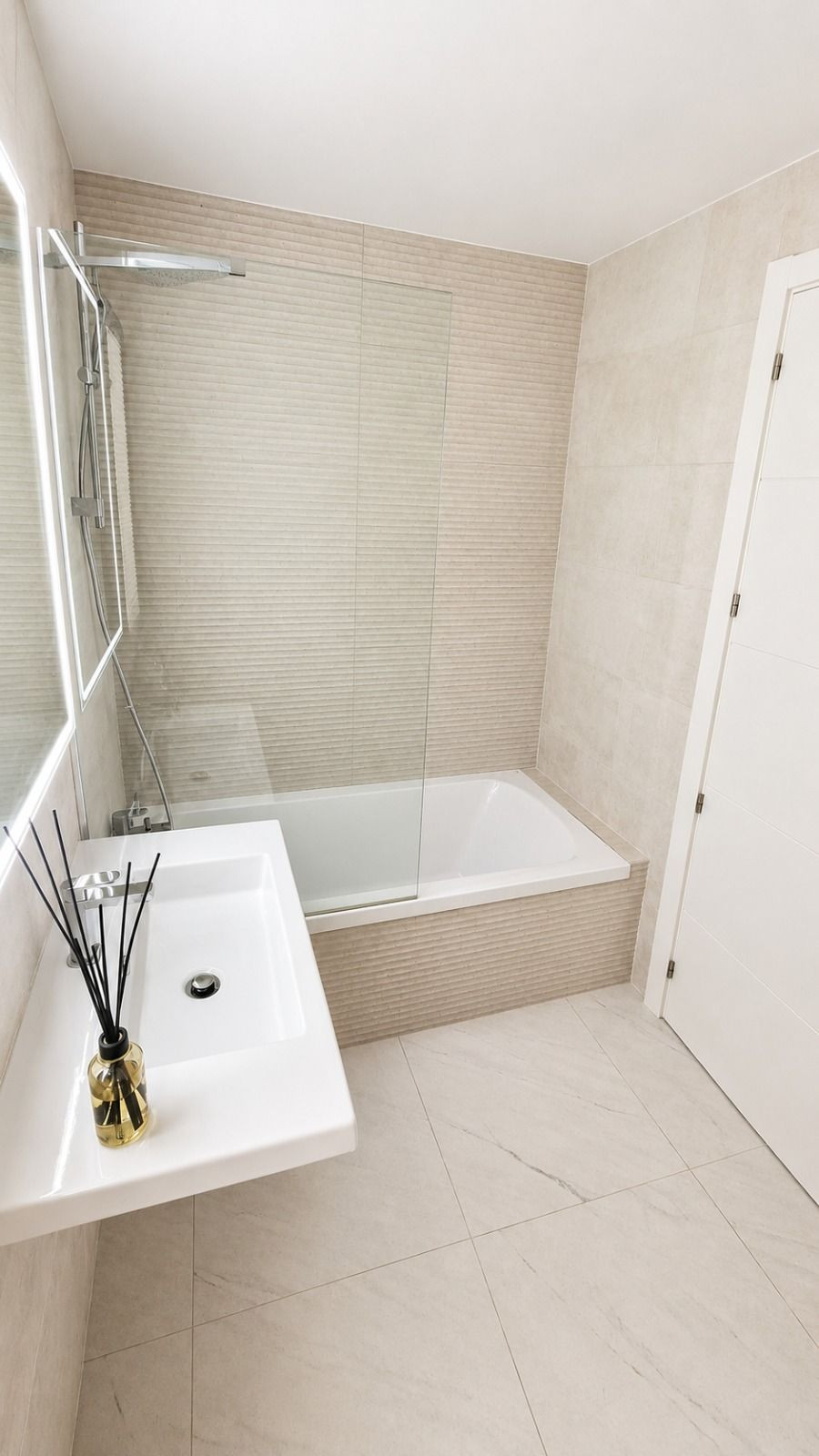Appartement te koop in Estepona | 2 slaapkamers H5496223