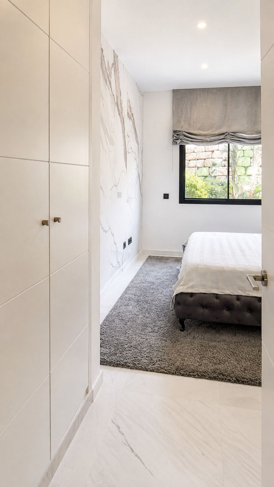 Appartement te koop in Estepona | 2 slaapkamers H5496223
