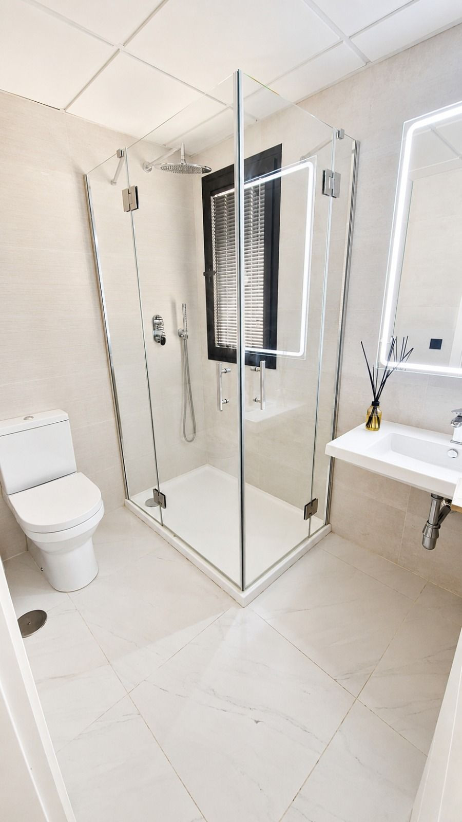 Appartement te koop in Estepona | 2 slaapkamers H5496223