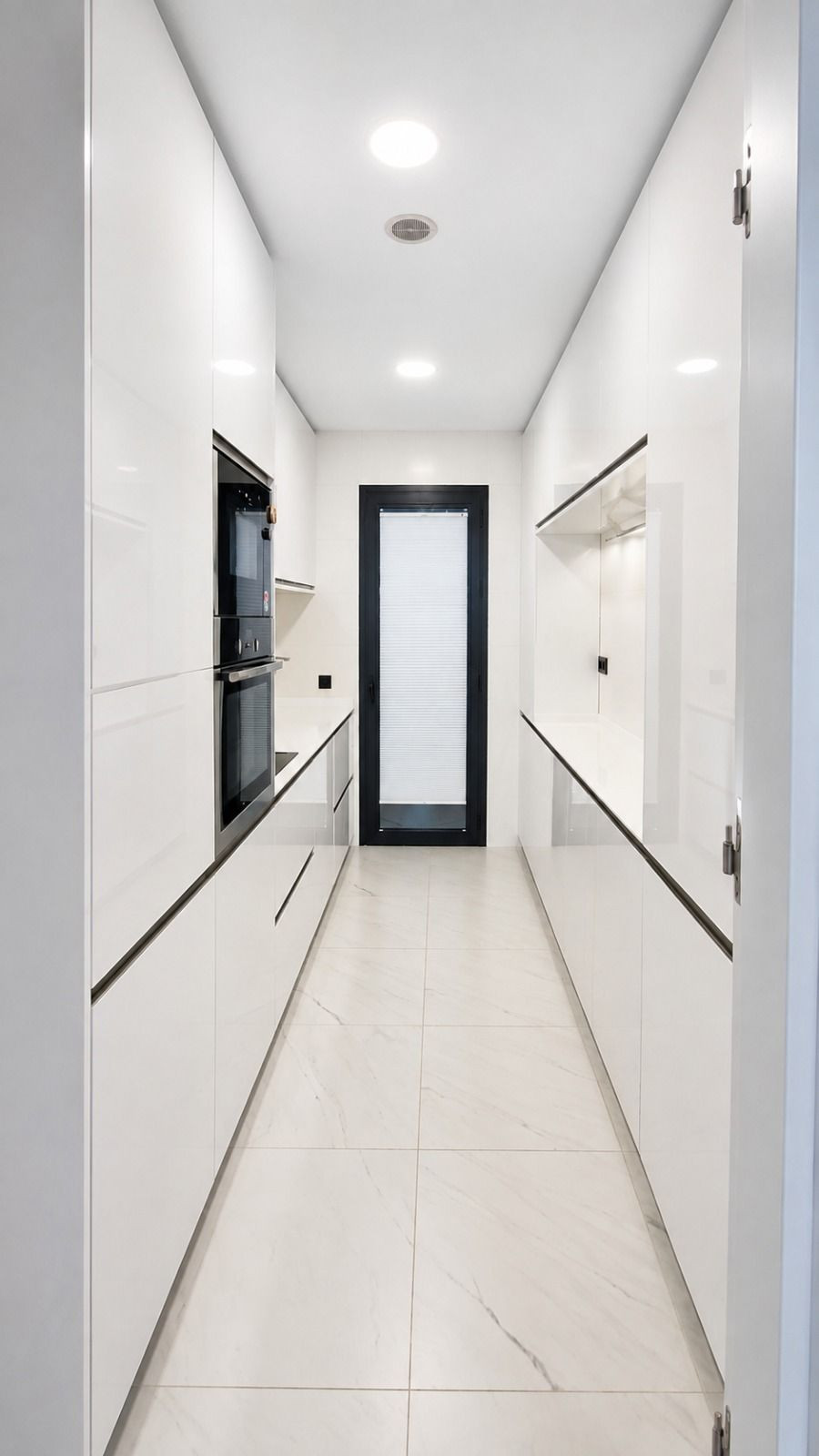 Appartement te koop in Estepona | 2 slaapkamers H5496223