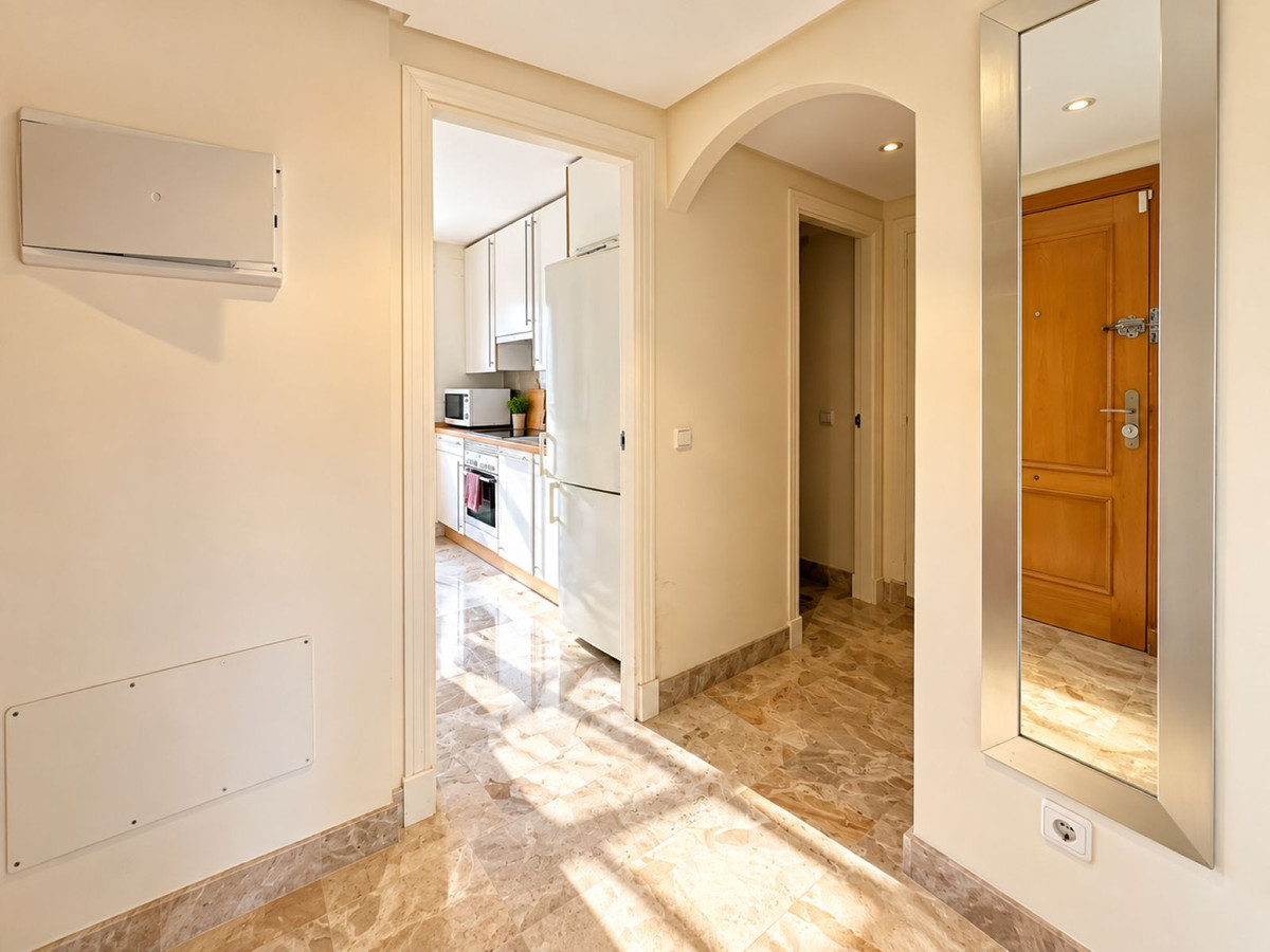 Appartement te koop in Estepona | 3 slaapkamers H5496535