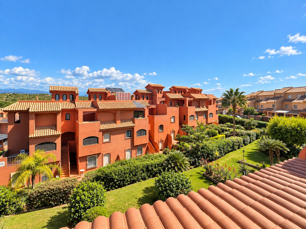 Appartement te koop in Estepona | 3 slaapkamers H5496535