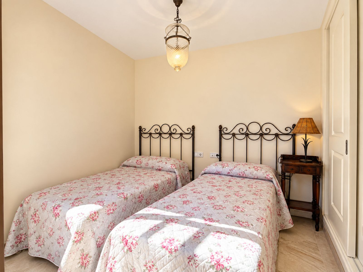 Appartement te koop in Estepona | 3 slaapkamers H5496535