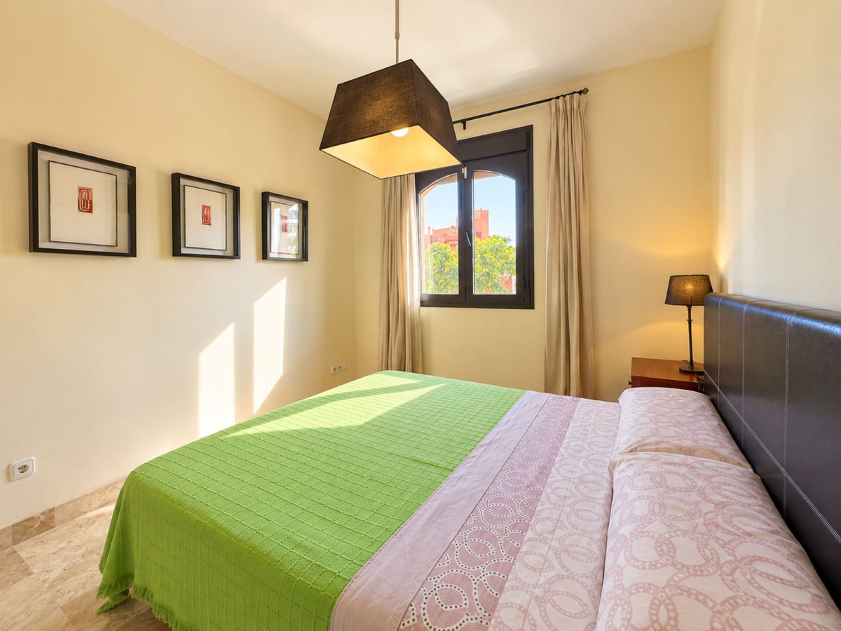 Appartement te koop in Estepona | 3 slaapkamers H5496535