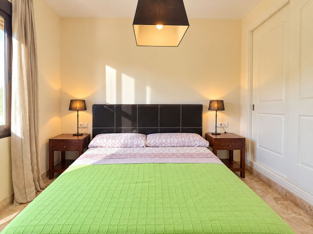 Appartement te koop in Estepona | 3 slaapkamers H5496535