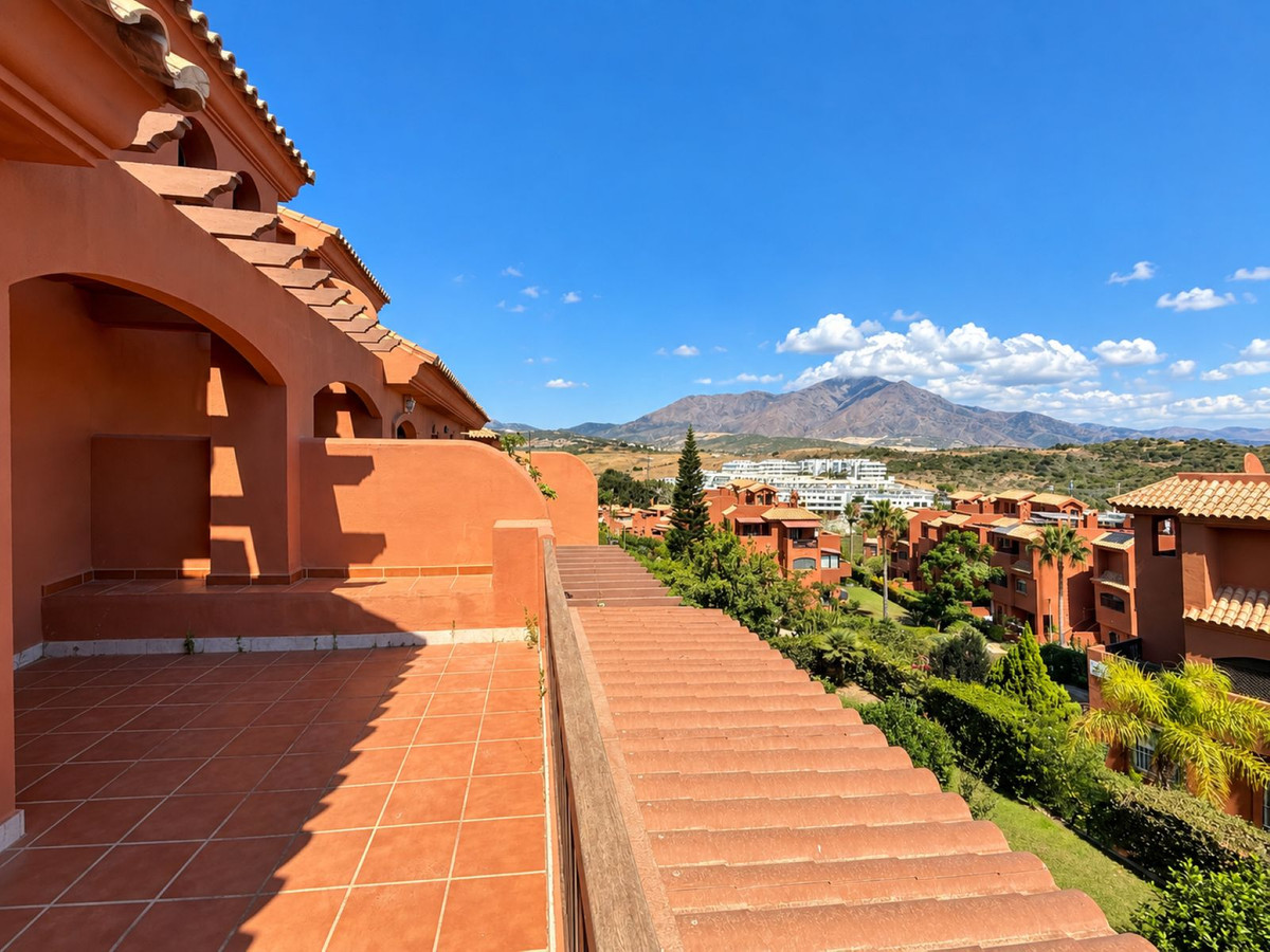 Appartement te koop in Estepona | 3 slaapkamers H5496535