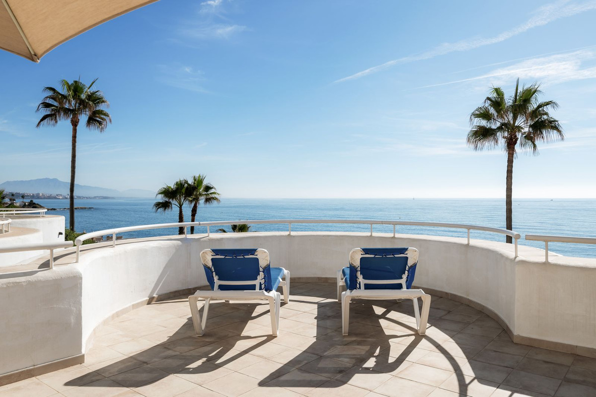 Appartement te koop in Estepona | 2 slaapkamers H5496856